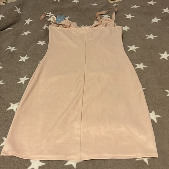 NIP TUCK & BOOST Multi-Way Full Slip Slimming Shapewear Underwire 38C NWT - Picture 12 of 13